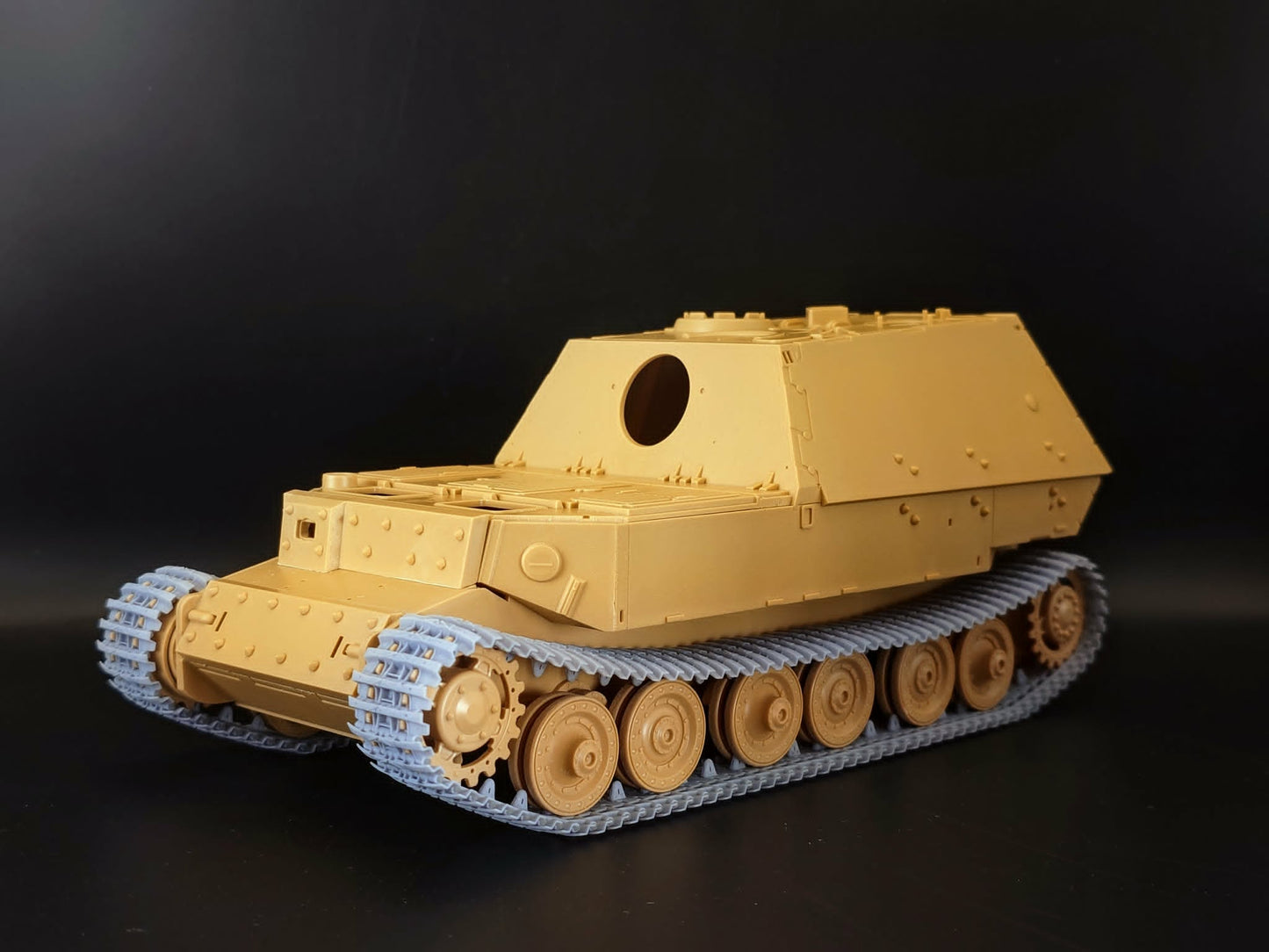 DB35049 Elefant Tracks